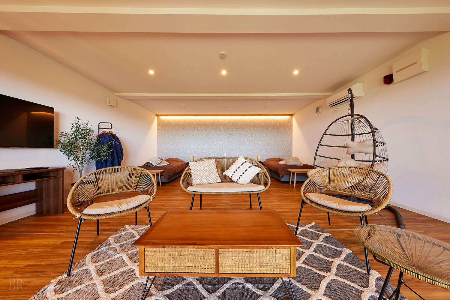 グランピングキャビン